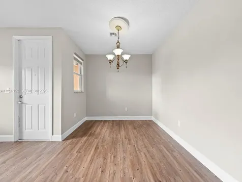1049 NE 42nd Place Homestead FL 33033