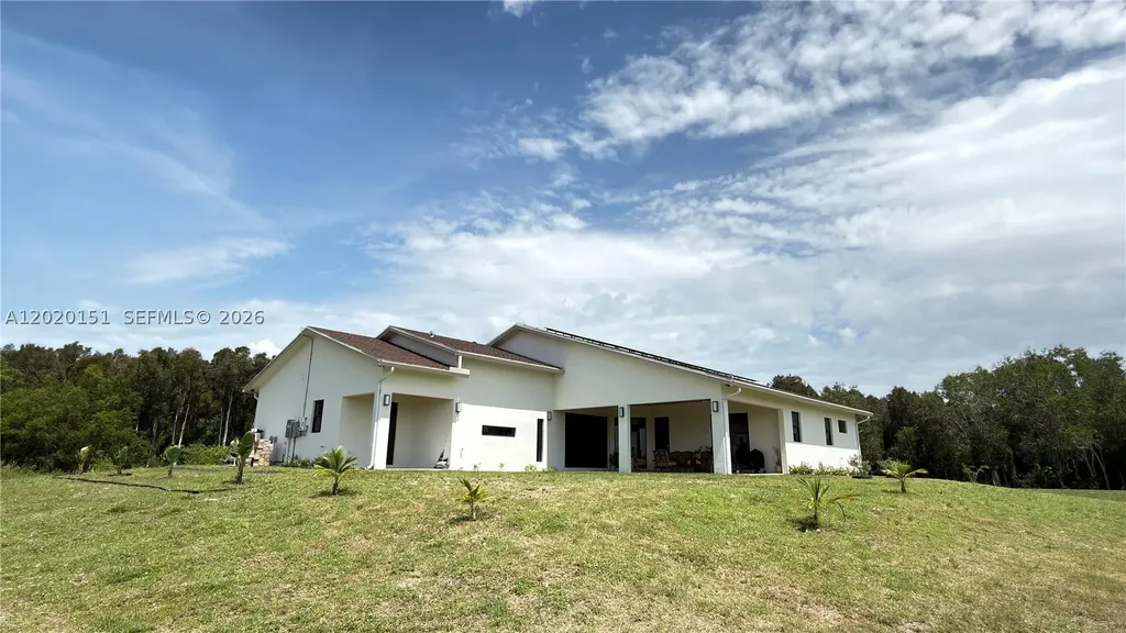 19860 Skyhawk Lane Loxahatchee FL 33470