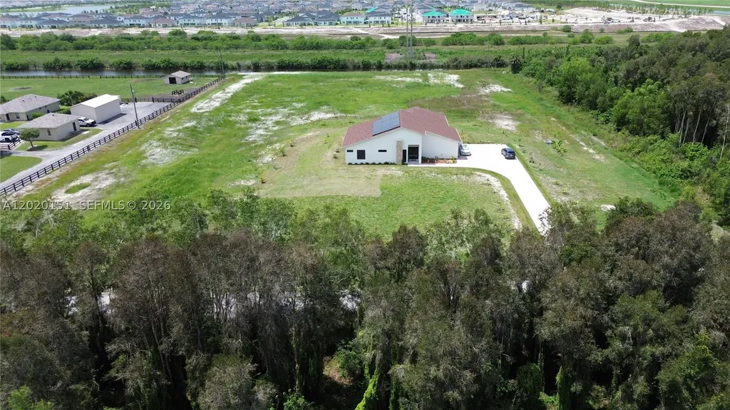 19860 Skyhawk Lane Loxahatchee FL 33470
