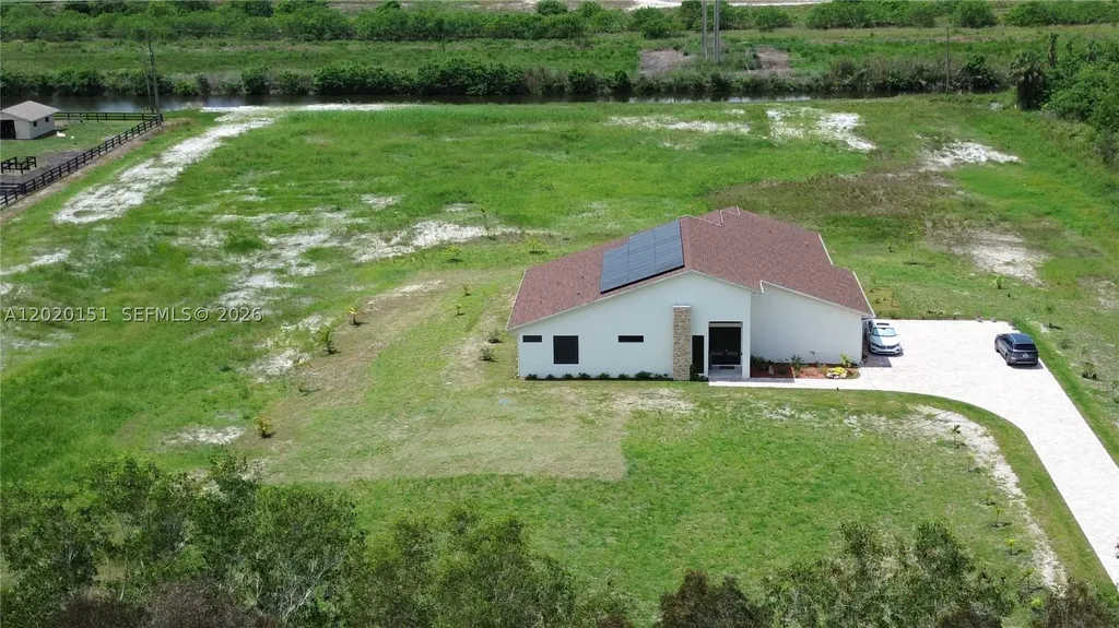 19860 Skyhawk Lane Loxahatchee FL 33470