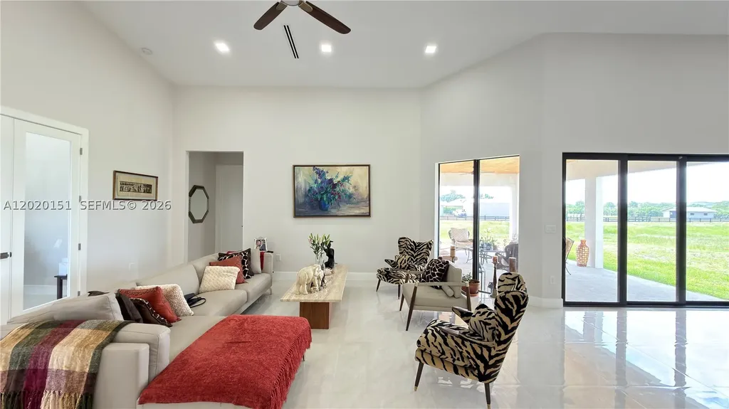 19860 Skyhawk Lane Loxahatchee FL 33470