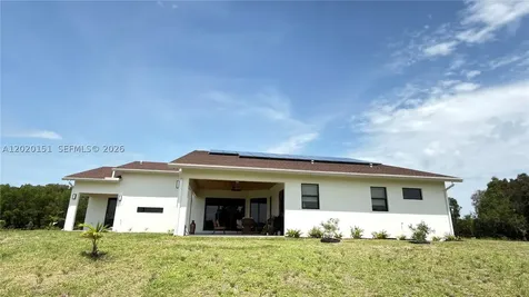 19860 Skyhawk Lane Loxahatchee FL 33470