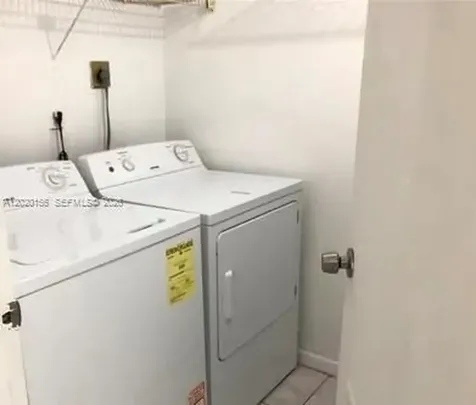 3621 NW 95th Terrace Sunrise FL 33351