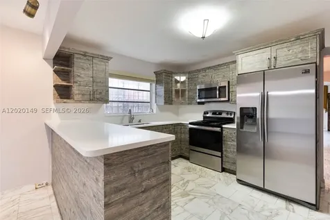 320 NW 61st Avenue Miami FL 33126