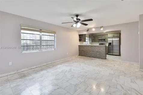 320 NW 61st Avenue Miami FL 33126