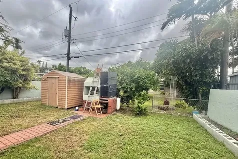 320 NW 61st Avenue Miami FL 33126