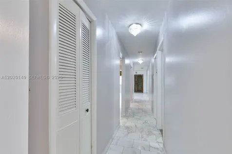 320 NW 61st Avenue Miami FL 33126