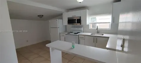 2103 NW 57th Street Miami FL 33142