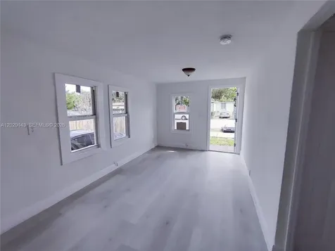 2103 NW 57th Street Miami FL 33142
