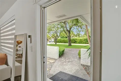 13820 SW 73rd Avenue Palmetto Bay FL 33158