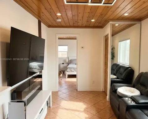 4763 NW 3th Street Miami FL 33126