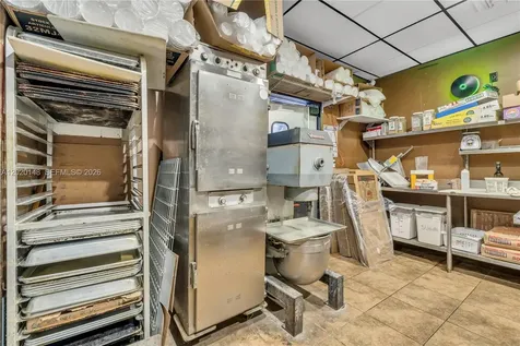 W 84 Street Hialeah FL 33014