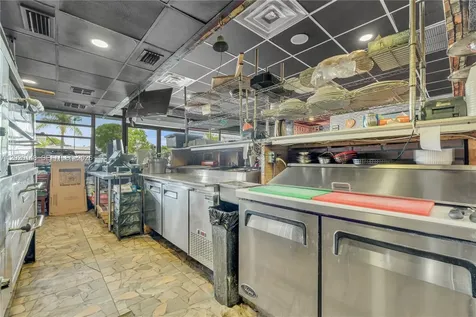 W 84 Street Hialeah FL 33014