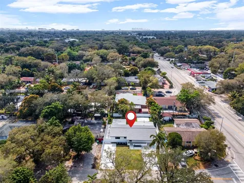 610 NE 164th Terrace Miami FL 33162