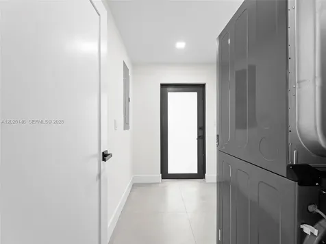 610 NE 164th Terrace Miami FL 33162