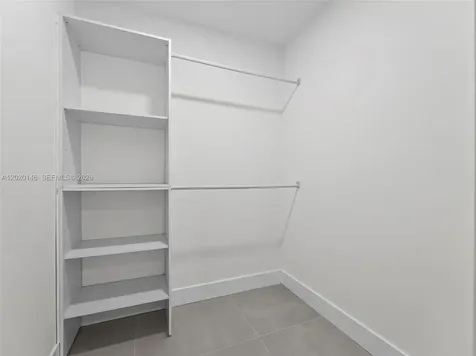 610 NE 164th Terrace Miami FL 33162