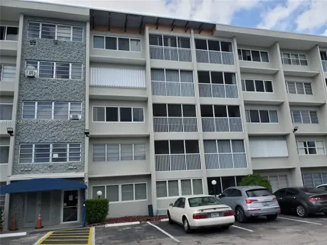 330 SE 2nd Street Hallandale Beach FL 33009