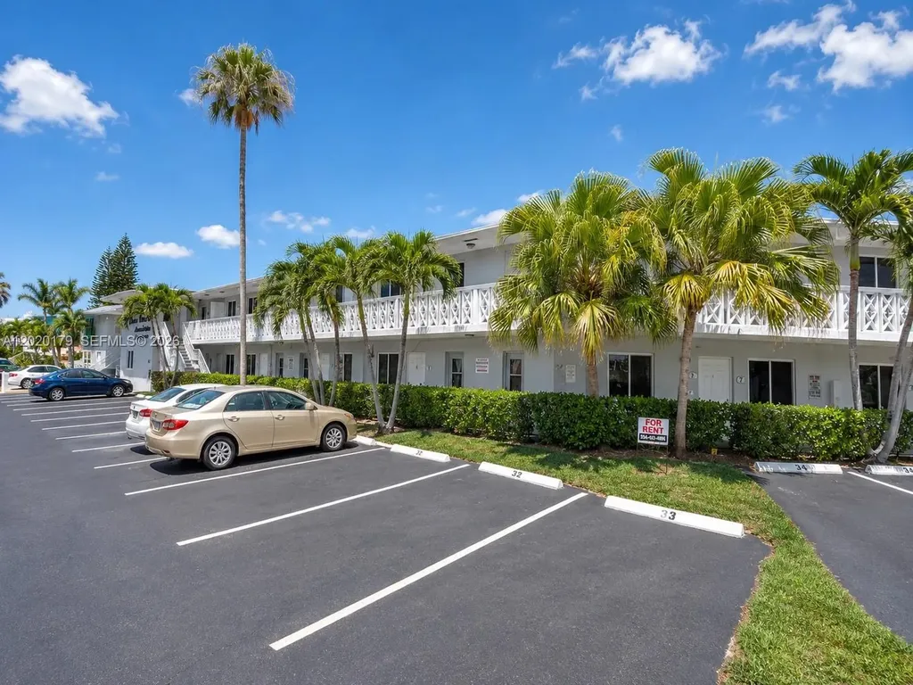4405 NE 21st Avenue Fort Lauderdale FL 33308