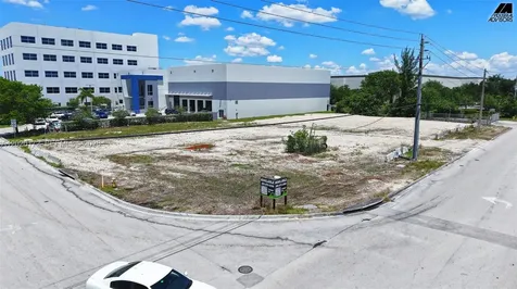 11501 NW 124th Street Medley FL 33178