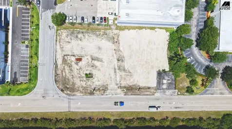 11501 NW 124th Street Medley FL 33178