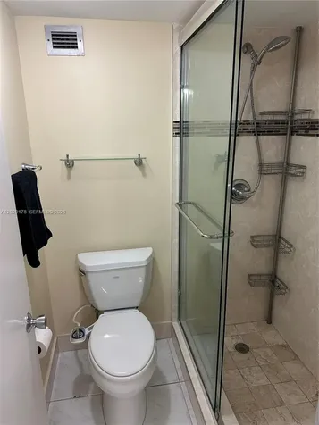6039 Collins Avenue Miami Beach FL 33140
