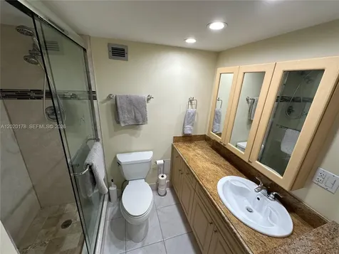 6039 Collins Avenue Miami Beach FL 33140