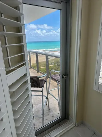 6039 Collins Avenue Miami Beach FL 33140