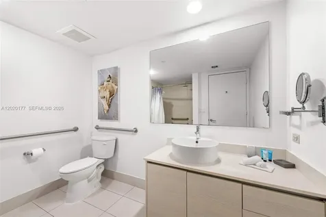 2602 E Hallandale Beach Boulevard Hallandale Beach FL 33009
