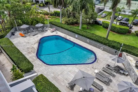 199 Ocean Lane Drive Key Biscayne FL 33149