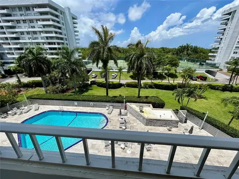 199 Ocean Lane Drive Key Biscayne FL 33149