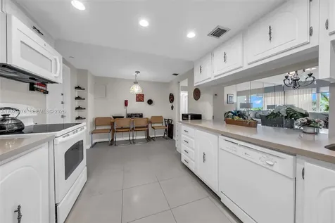 199 Ocean Lane Drive Key Biscayne FL 33149