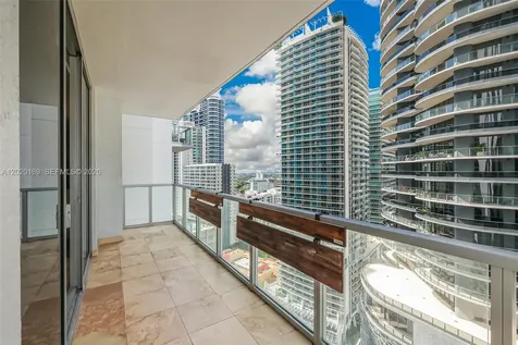 1050 Brickell Avenue Miami FL 33131