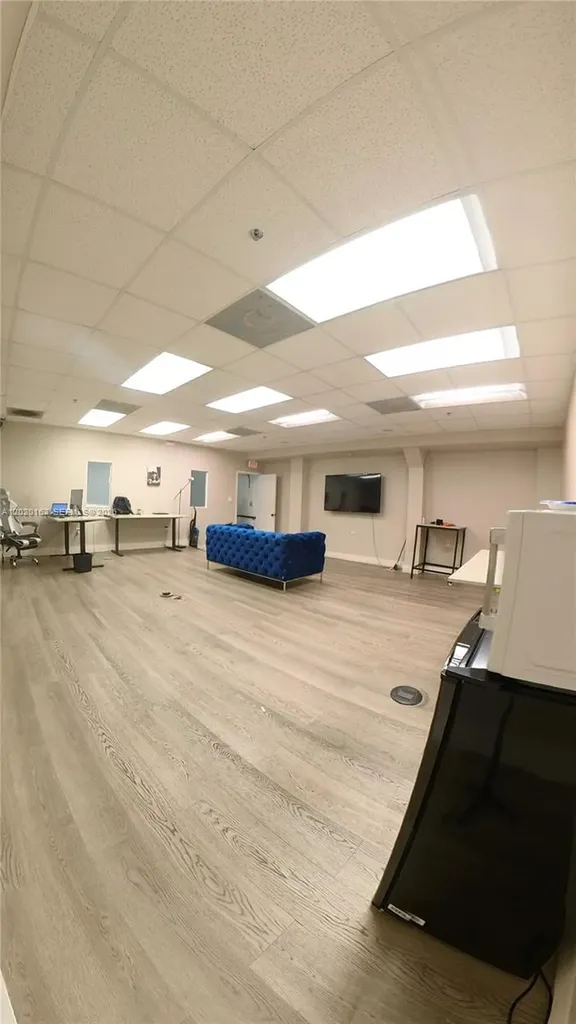 2746 NW 112th Avenue Doral FL 33172
