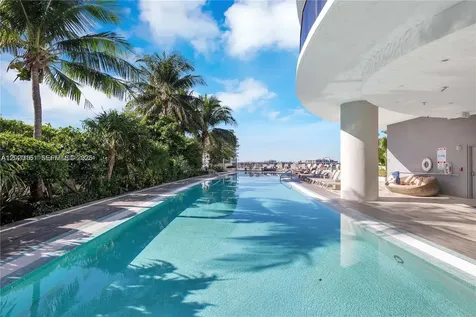 488 NE 18th Street Miami FL 33132