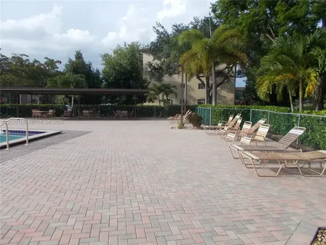 801 SW 133rd Terrace Pembroke Pines FL 33027