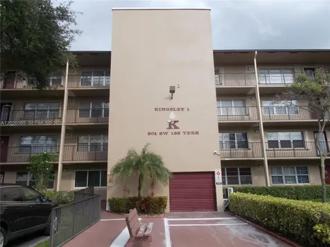 801 SW 133rd Terrace Pembroke Pines FL 33027