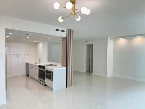 5055 Collins Avenue Miami Beach FL 33140