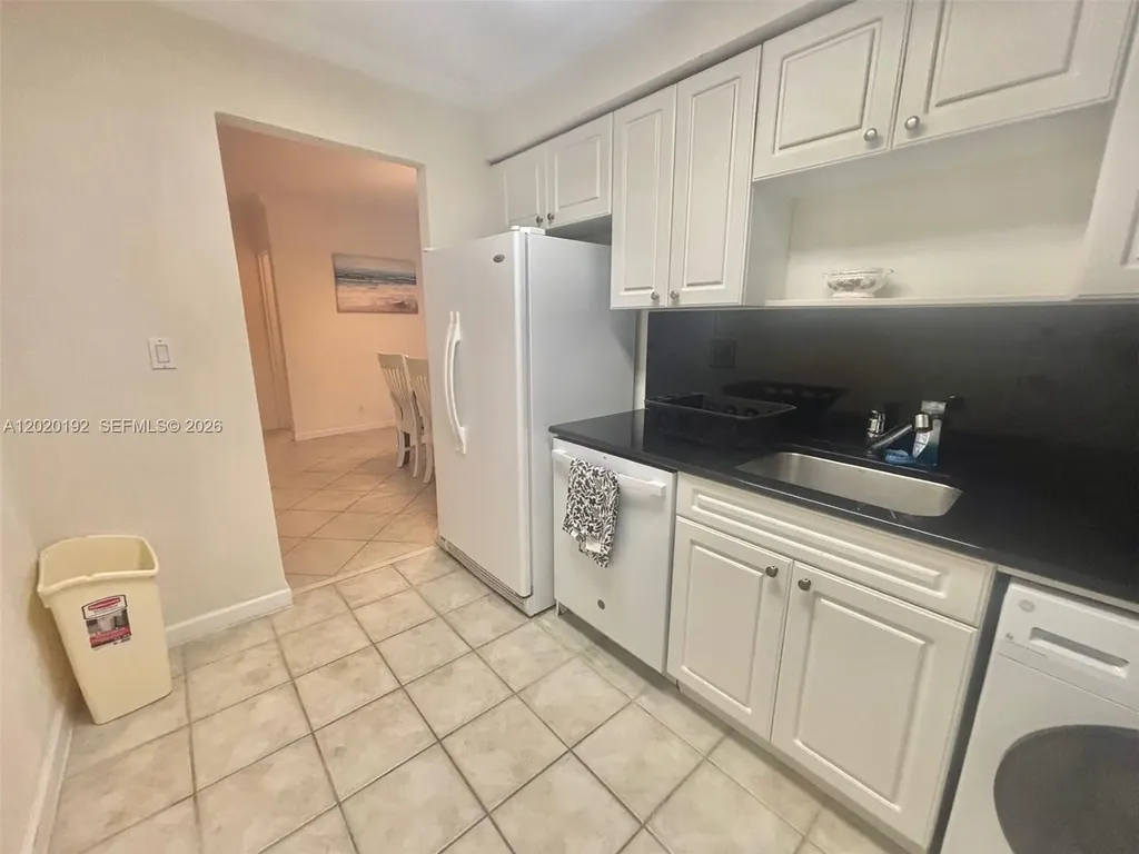 2501 S Ocean Drive Hollywood FL 33019