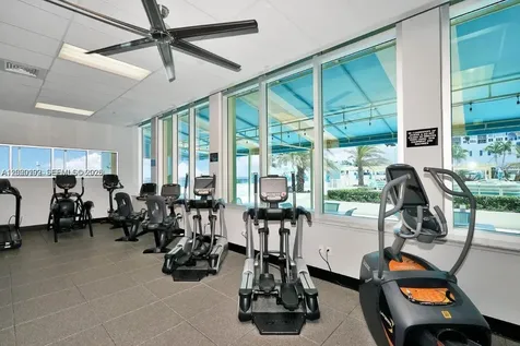 2501 S Ocean Drive Hollywood FL 33019