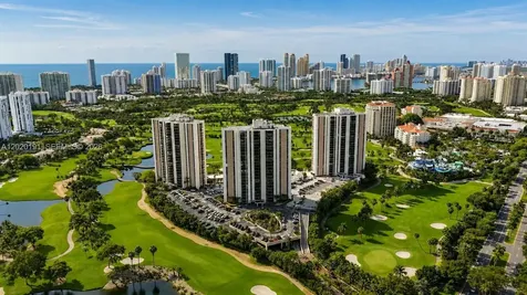 20301 W Country Club Drive Aventura FL 33180