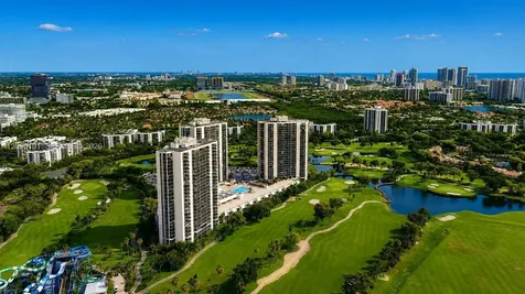 20301 W Country Club Drive Aventura FL 33180