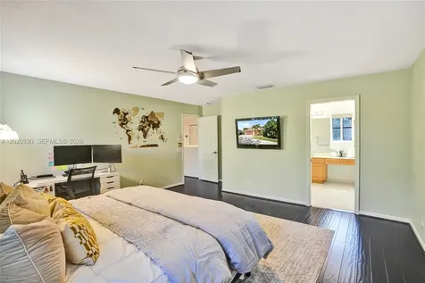 4452 Stone Ridge Way Weston FL 33331