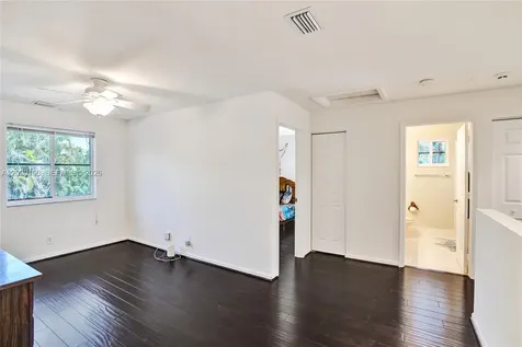 4452 Stone Ridge Way Weston FL 33331
