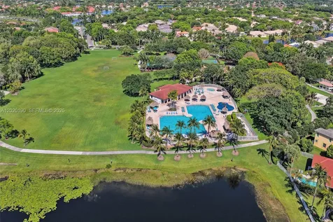 4452 Stone Ridge Way Weston FL 33331