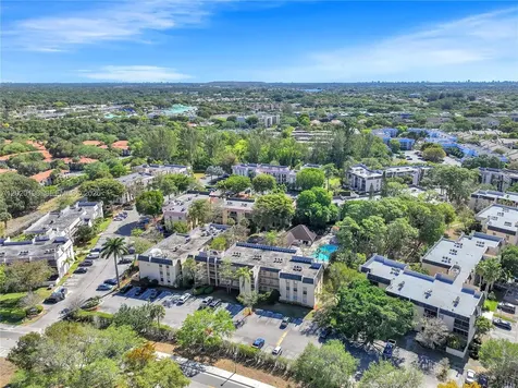 8437 Forest Hills Drive Coral Springs FL 33065