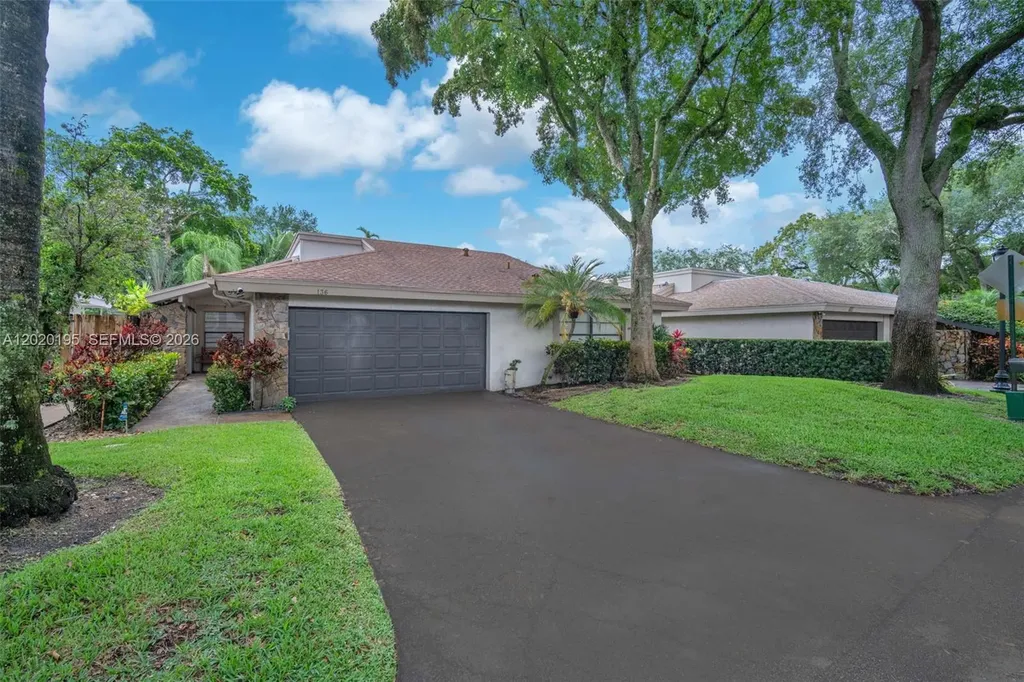 136 Greens Road Hollywood FL 33021