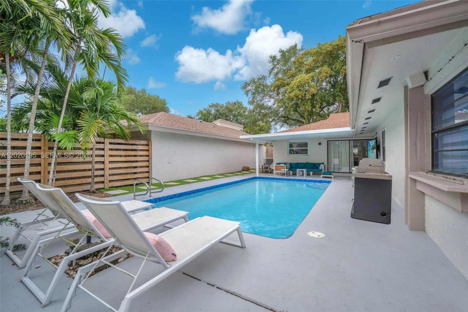 136 Greens Road Hollywood FL 33021