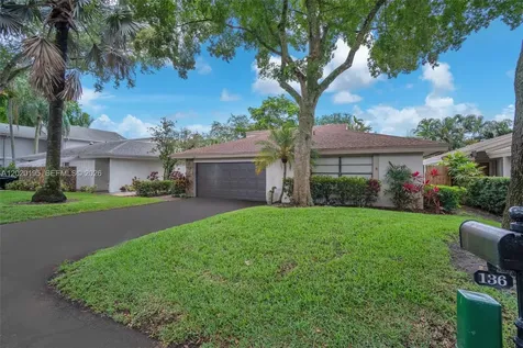 136 Greens Road Hollywood FL 33021