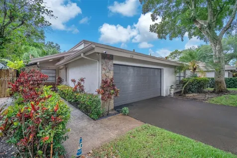 136 Greens Road Hollywood FL 33021
