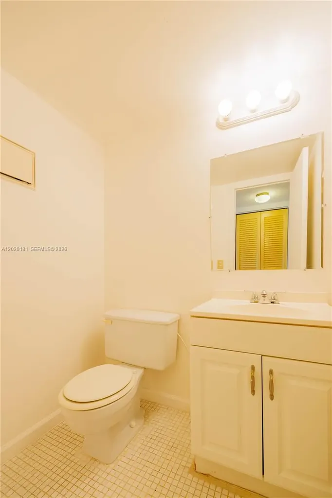 303 Preston H Boca Raton FL 33434